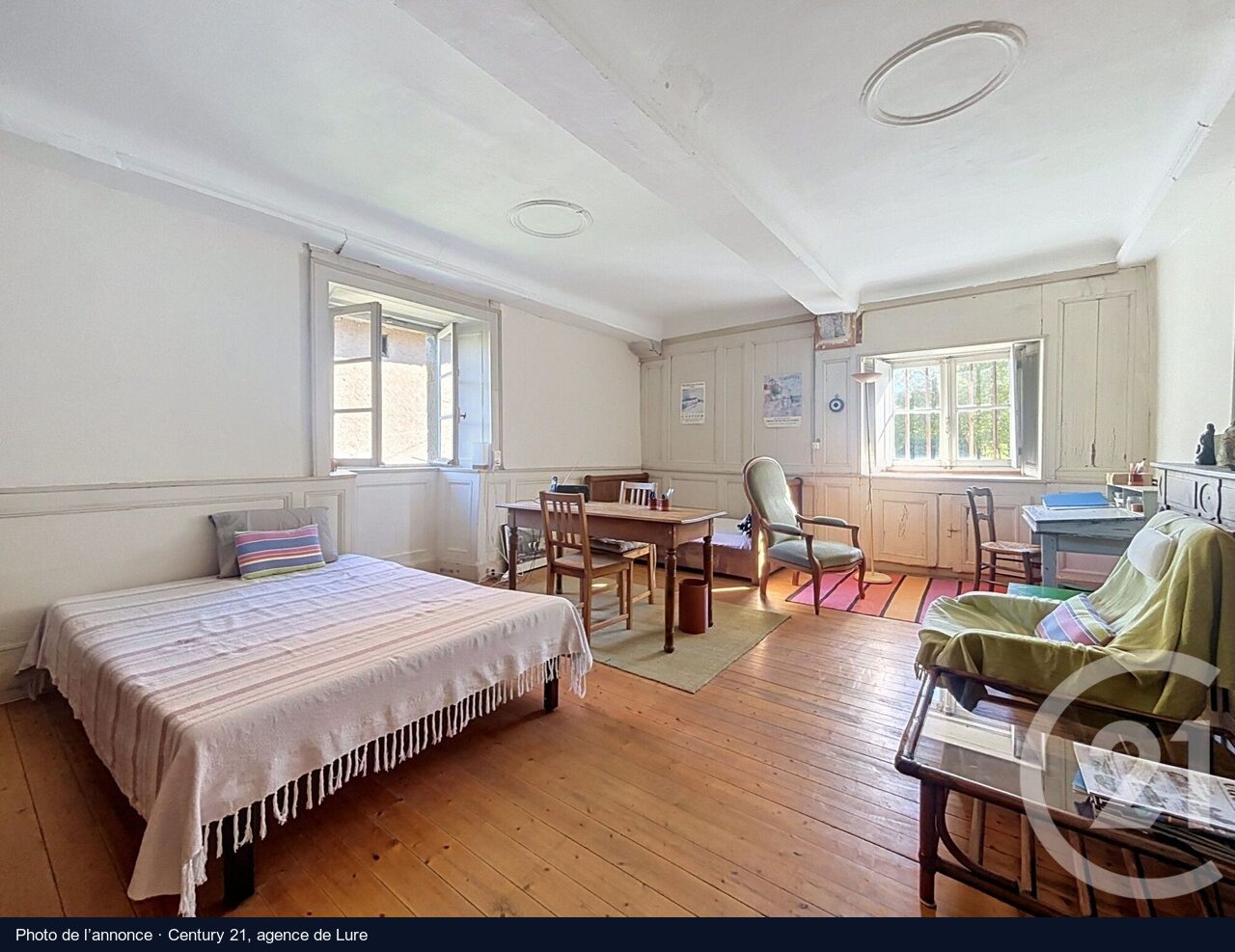 La chambre boisée, Cuse-et-Adrisans : photo de l’annonce, état actuel