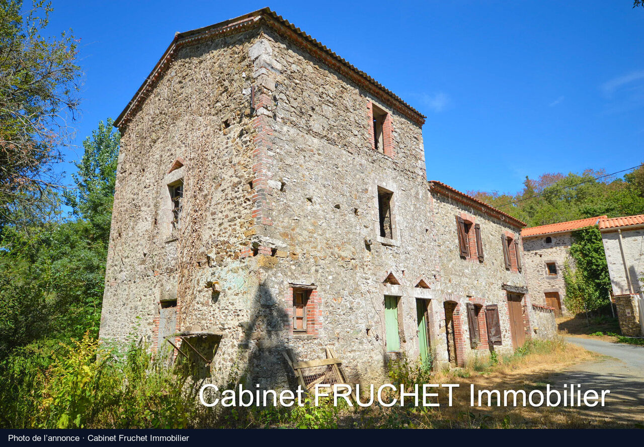 Le grand moulin, Sainte-Cécile : photo de l’annonce, état actuel